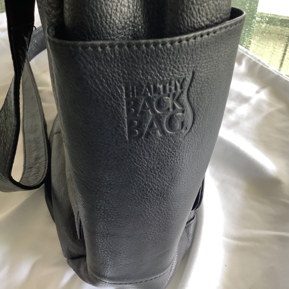 AmeriBag black leather backpack - Picture 9 of 12